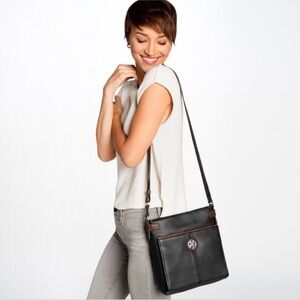 Brighton London Groove Selema Black & Chocolate Organizer Bag